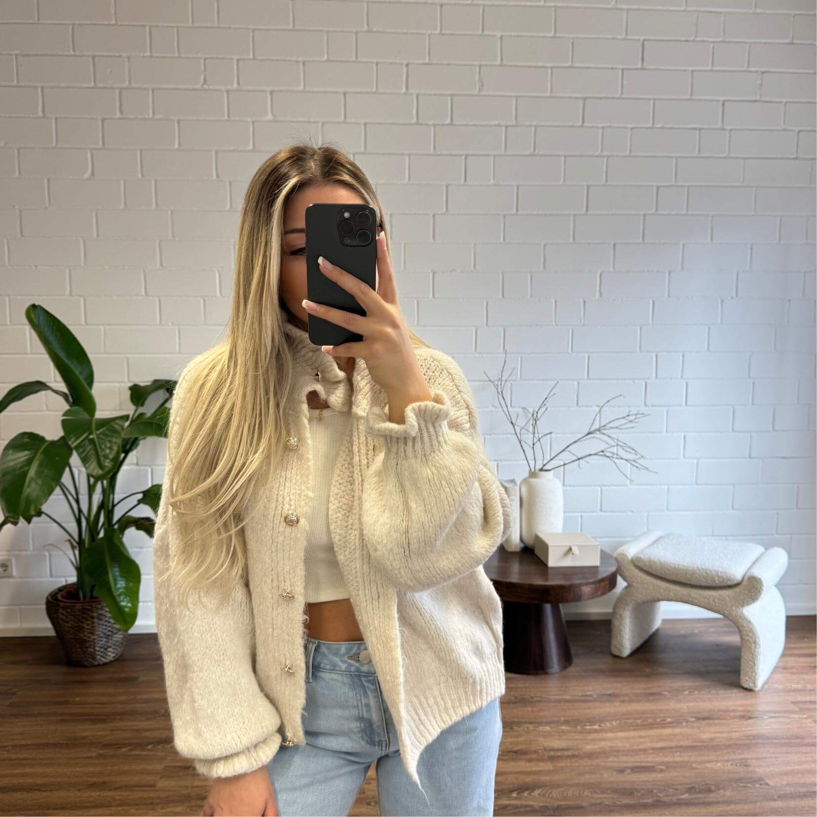 Louna | Gilet Boutonné en Maille Douce