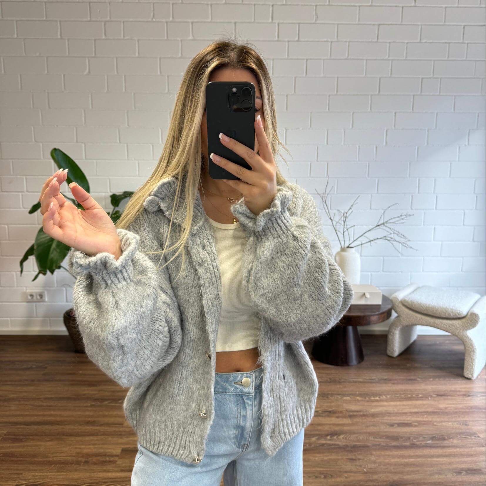Louna | Gilet Boutonné en Maille Douce