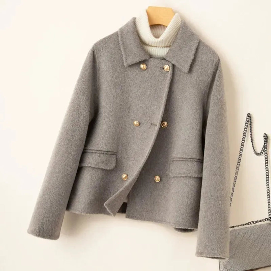 Léna | Veste Laine Courte à Boutonnage Doré