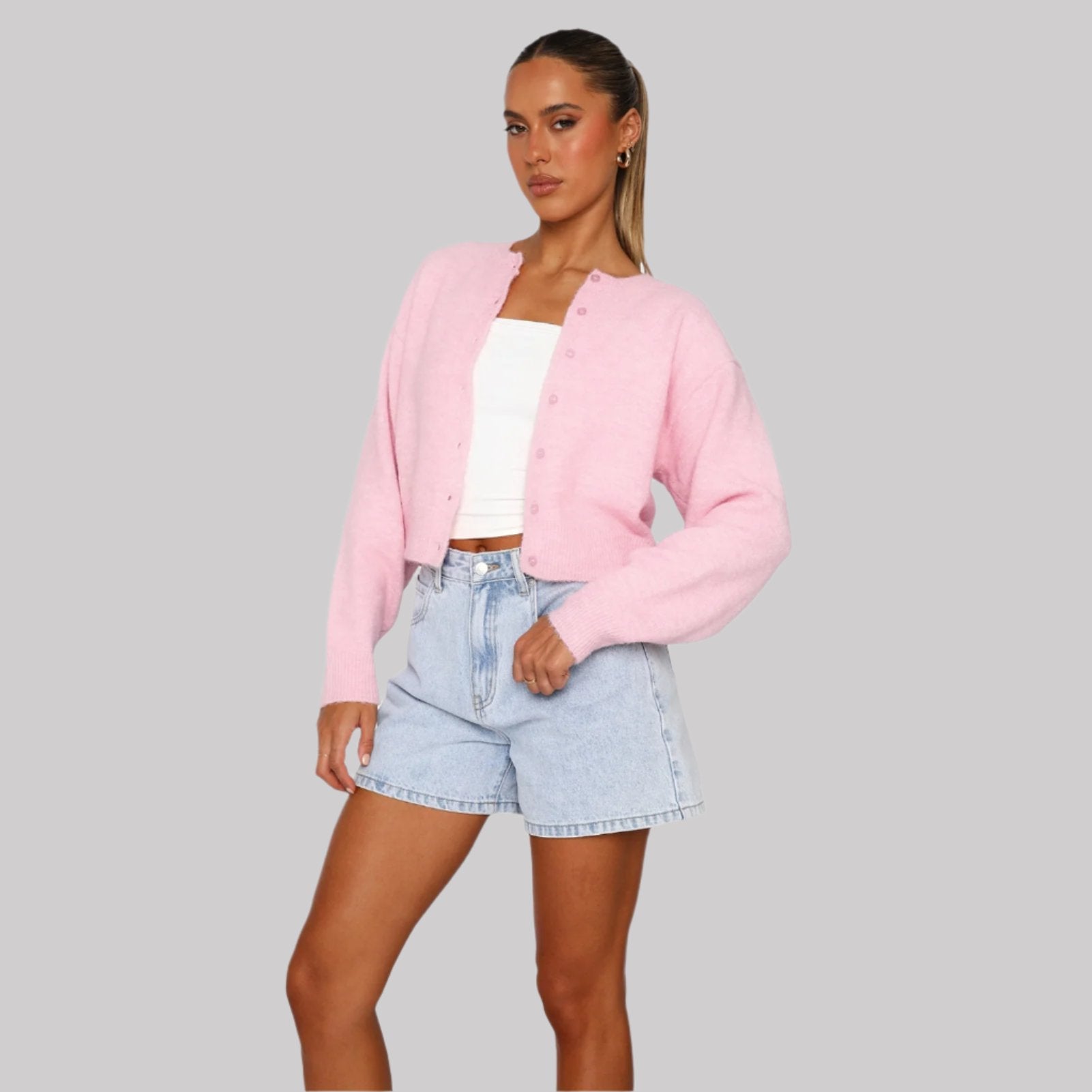 Alma | Gilet Court Boutonné en Maille Fine