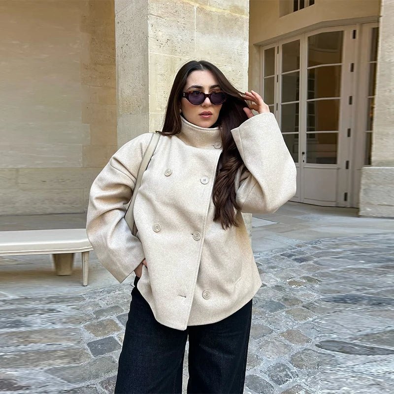 Maelis | Veste Épaisse à Col Montant et Boutons Décoratifs